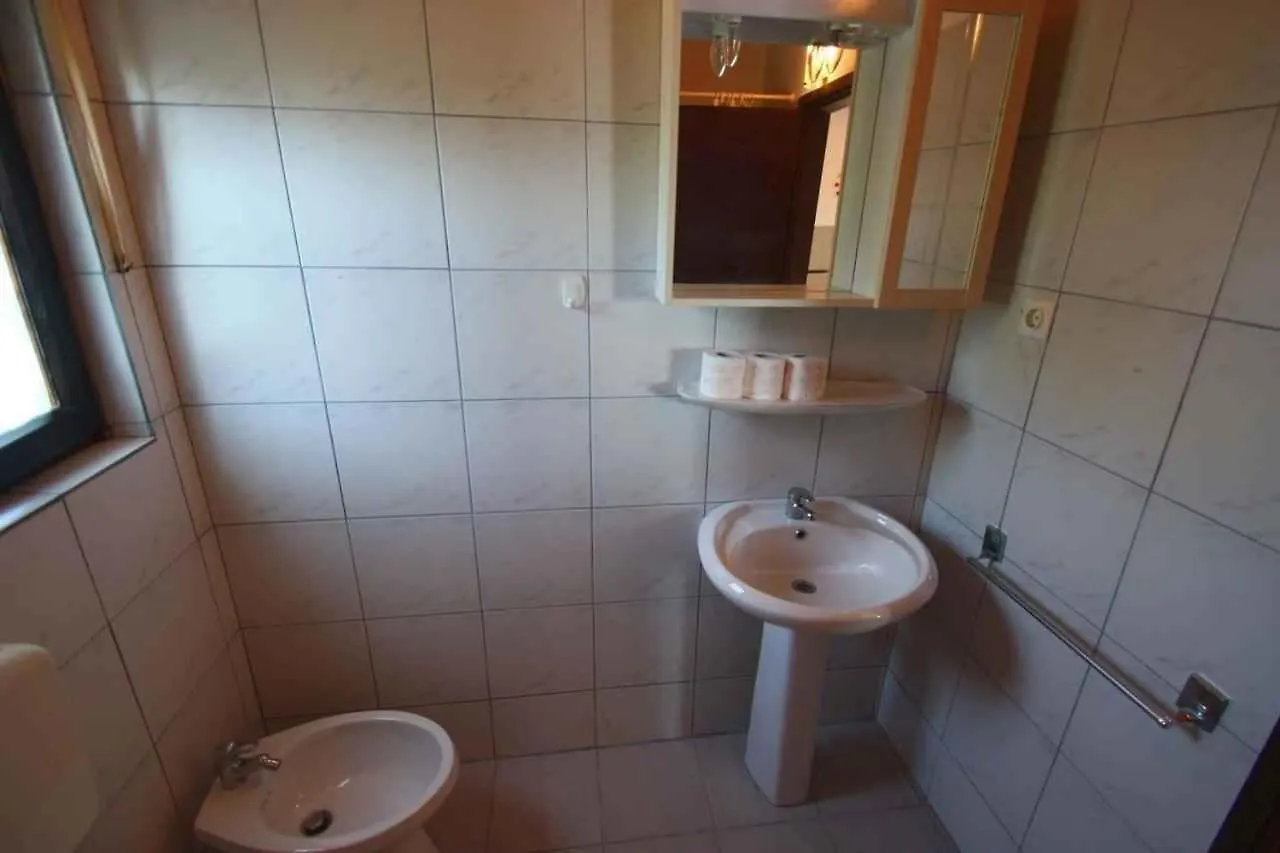 Apartment In Dramalj 5752