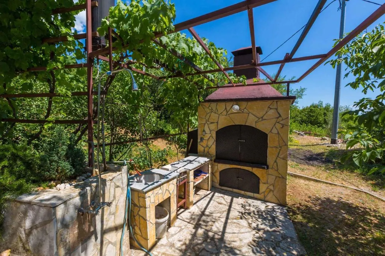 Apartment In Dramalj 5752